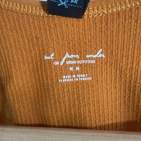 Urban Outfitters Out From Under Hailey Seamless Plunge Bra Burnt Orange Crop - Picture 4 of 4